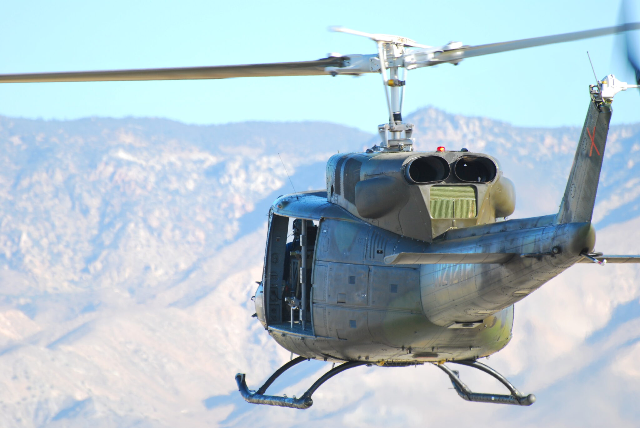 Bell UH-1N – National Test Pilot School